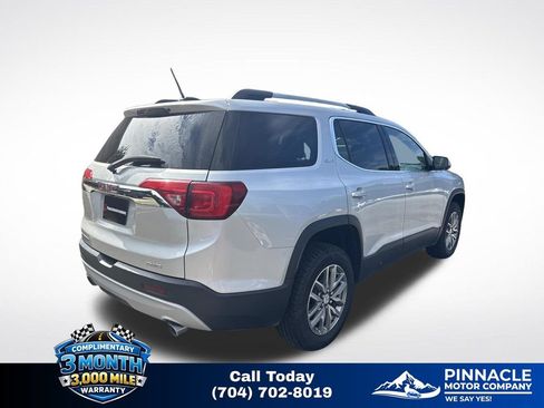 Used 2019 GMC Acadia SLE AWD/4WD image 4