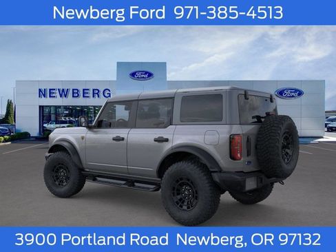 New 2026 Ford Bronco Badlands w/ Sasquatch Package AWD/4WD image 6