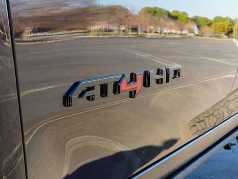 New 2026 GMC Sierra 3500 AT4 w/ AT4 Premium Plus Package AWD/4WD image 13