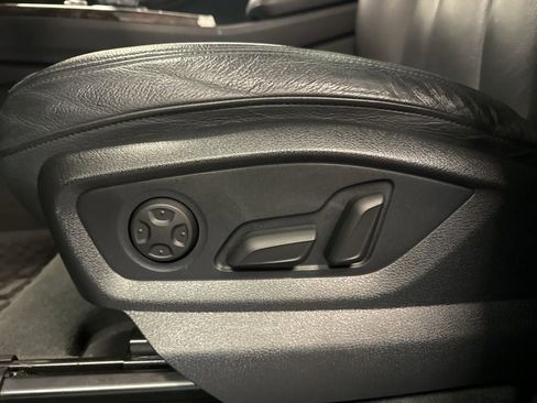 Used 2019 Audi Q7 2.0T Premium Plus w/ Premium Plus Package image 23