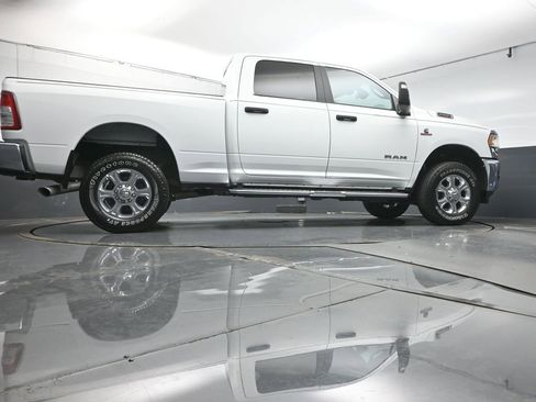 Used 2024 RAM 2500 Big Horn w/ Off Road Package AWD/4WD image 37