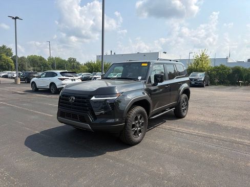 Used 2026 Lexus GX 550 AWD/4WD image 6