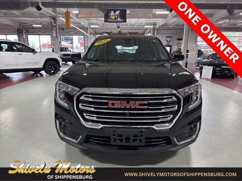 Used 2022 GMC Terrain SLT w/ Tech Package image 8