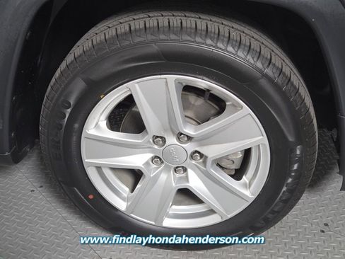 Used 2022 Jeep Compass Latitude w/ Convenience Group image 12