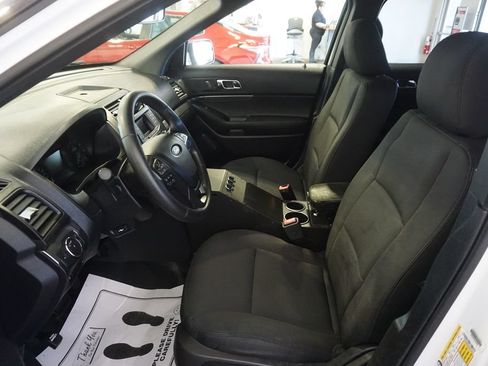 Used 2019 Ford Explorer 4WD Police Interceptor image 15