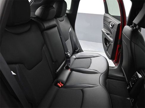 New 2026 Jeep Compass Latitude image 21