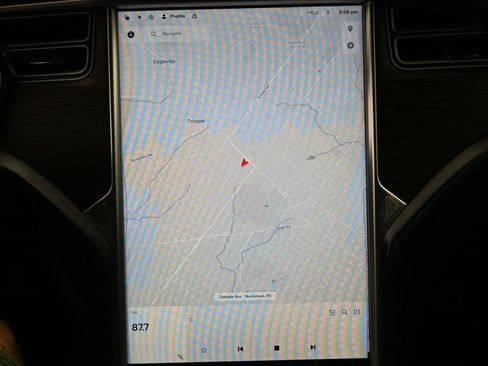 Used 2016 Tesla Model X 75D AWD/4WD image 24