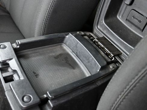 Used 2015 Jeep Wrangler Unlimited Sport w/ Connectivity Group image 19