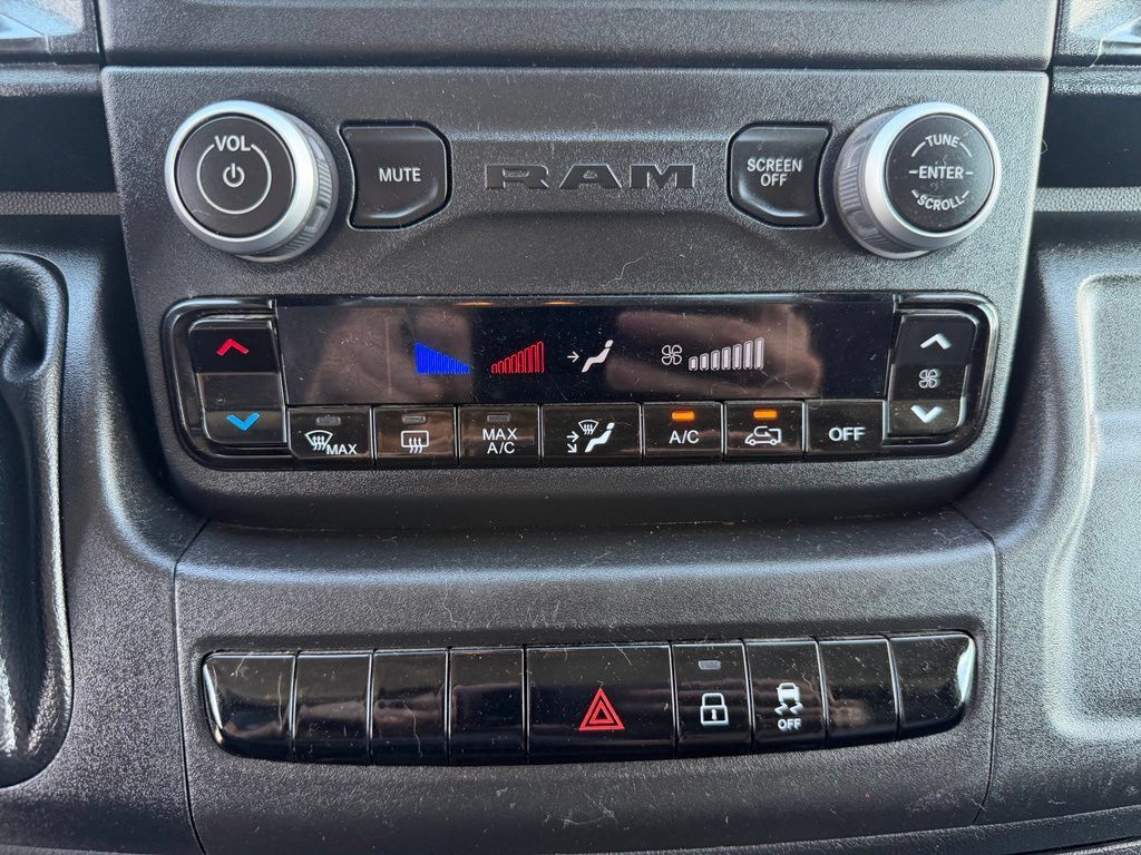 Used 2023 RAM ProMaster 2500 FWD image 8