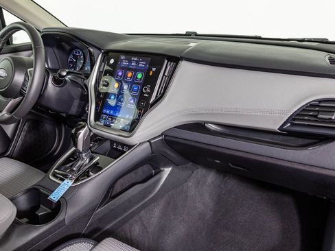 Used 2025 Subaru Outback Premium image 45