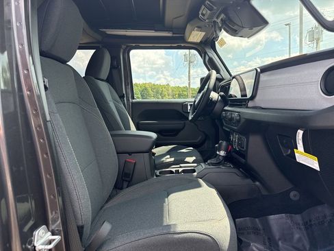 New 2025 Jeep Wrangler Unlimited Sport AWD/4WD image 11