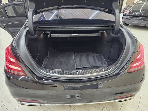 Used 2020 Mercedes-Benz S 560 Sedan image 13