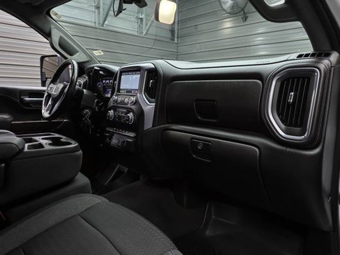 Used 2022 GMC Sierra 2500 SLE AWD/4WD image 16