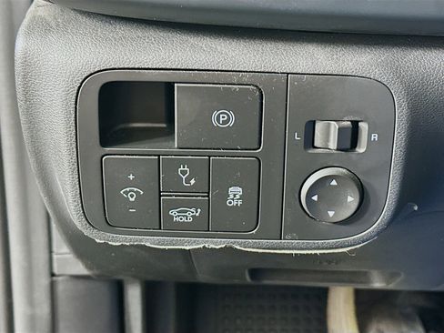 Used 2023 Hyundai Ioniq 6 SE image 17