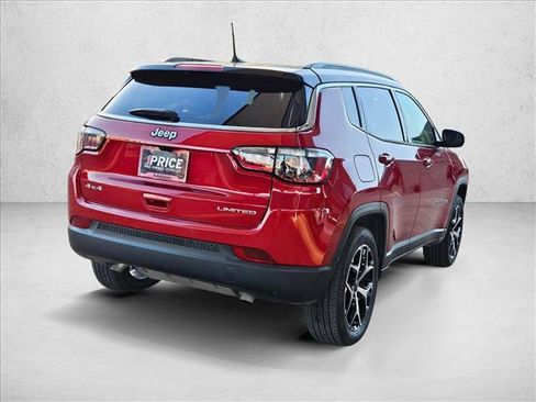 Used 2025 Jeep Compass Limited AWD/4WD image 5