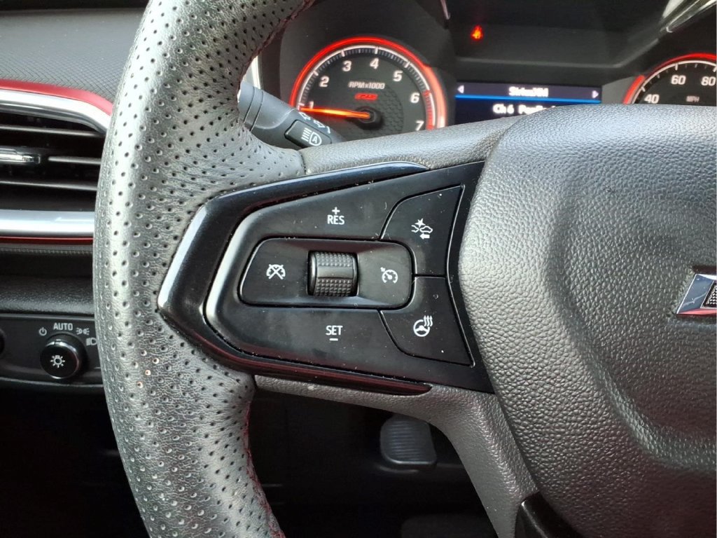Used 2022 Chevrolet TrailBlazer RS w/ Sun and Liftgate Package FWD image 13