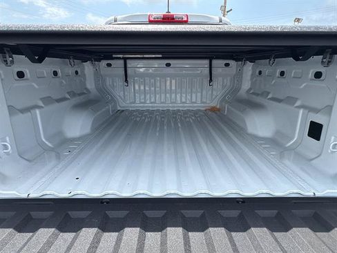New 2026 Chevrolet Colorado W/T AWD/4WD image 17