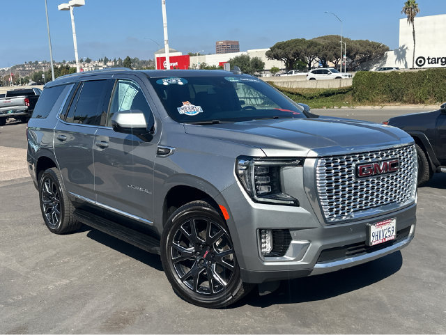 Certified 2023 GMC Yukon Denali AWD/4WD image 1
