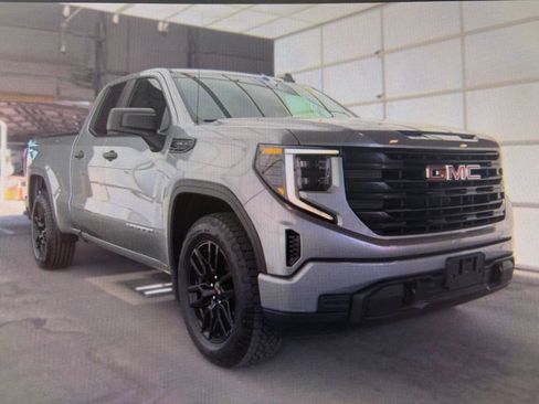 Used 2023 GMC Sierra 1500 Pro w/ Graphite Edition AWD/4WD image 1