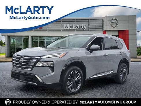Certified 2025 Nissan Rogue Platinum w/ Platinum Premium Package FWD image 1