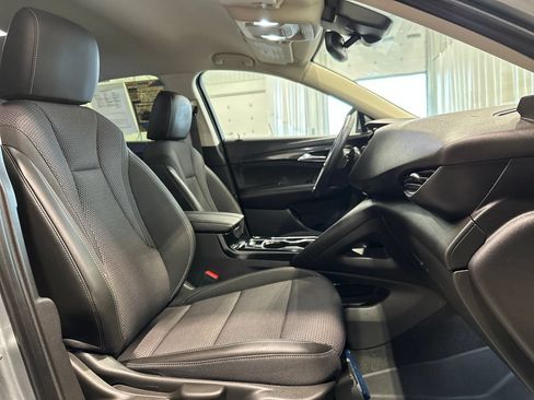 Used 2023 Buick Envision Preferred AWD/4WD image 33