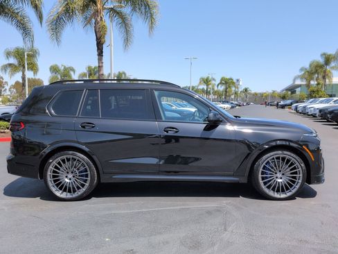 Used 2025 BMW ALPINA XB7 AWD/4WD image 11