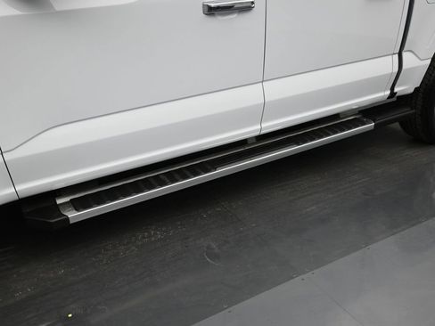 Used 2023 Ford F150 Lariat image 26