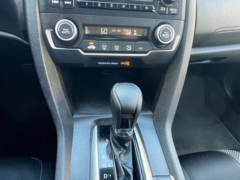 Used 2021 Honda Civic LX image 23