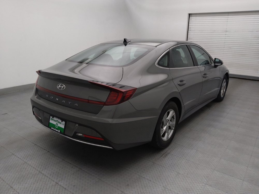 Used 2023 Hyundai Sonata SE w/ Preferred Accessory Package FWD image 9