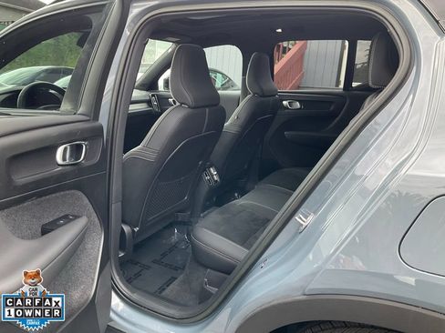 Used 2022 Volvo XC40 P8 Recharge Plus AWD/4WD image 30