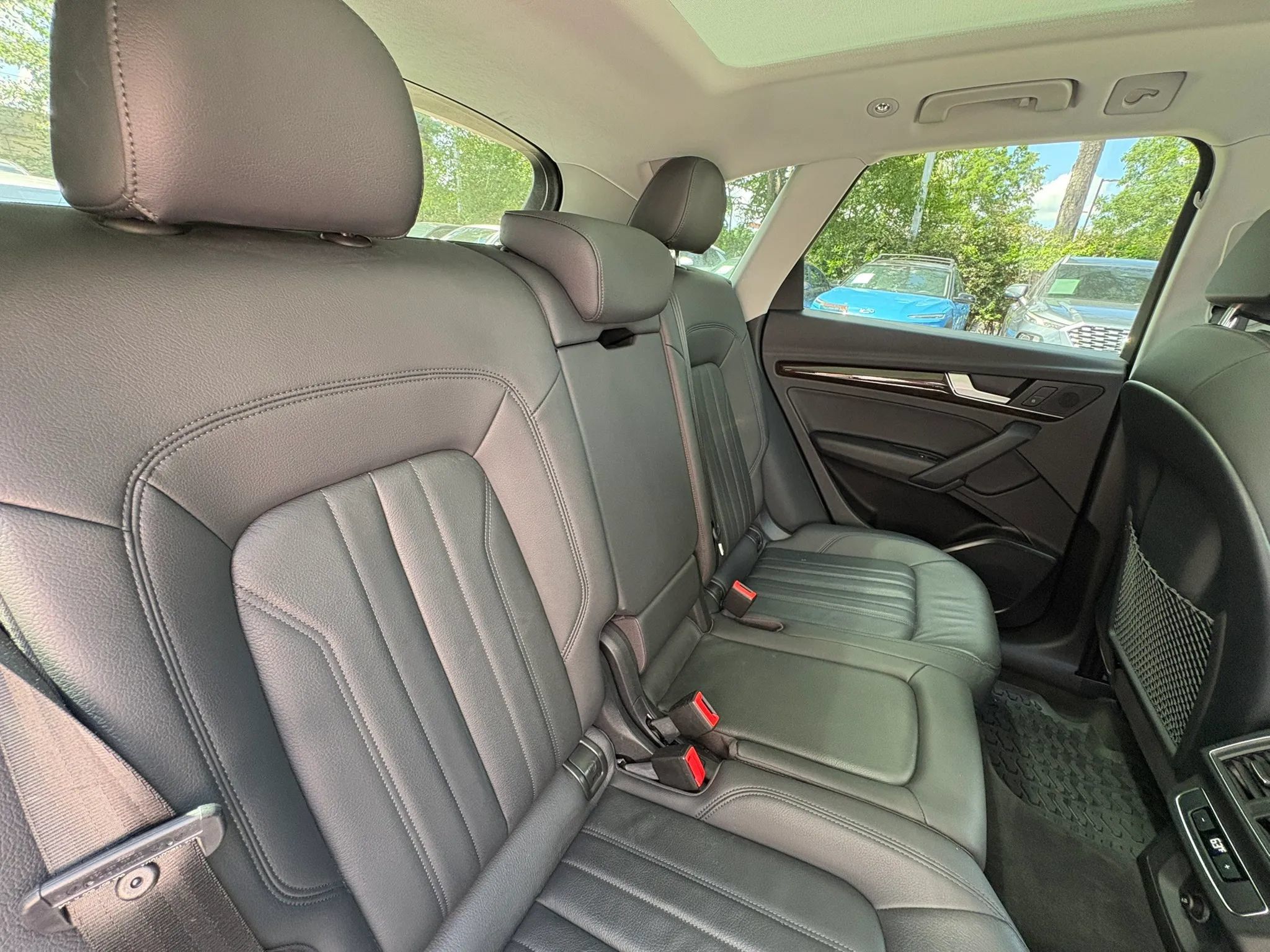 Used 2019 Audi Q5 2.0T Premium w/ Convenience Package AWD/4WD image 14