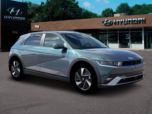 New 2026 Hyundai Ioniq 5 SEL image 10