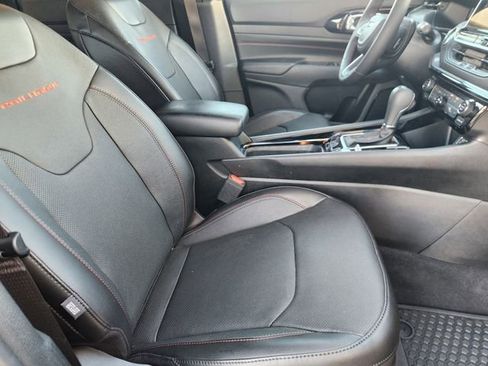 Used 2023 Jeep Compass Trailhawk w/ Trailhawk Elite Group image 13