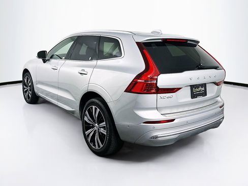 Used 2023 Volvo XC60 B5 Plus w/ Climate Package image 5