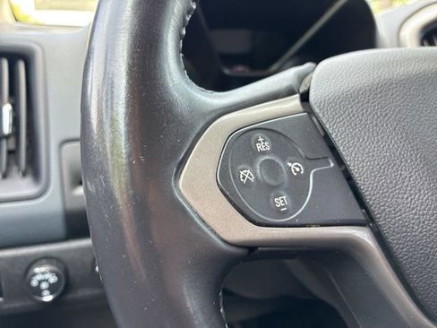 Used 2017 Chevrolet Colorado Z71 image 27