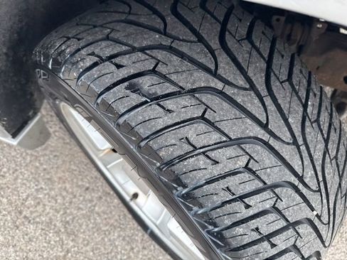 Used 2002 Ford F150 Lightning RWD image 13