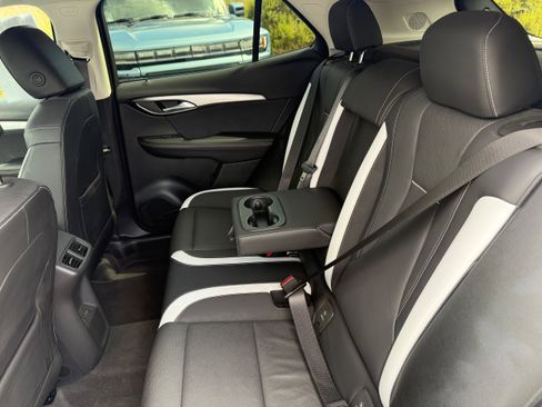 Used 2025 Buick Envision Sport Touring image 12