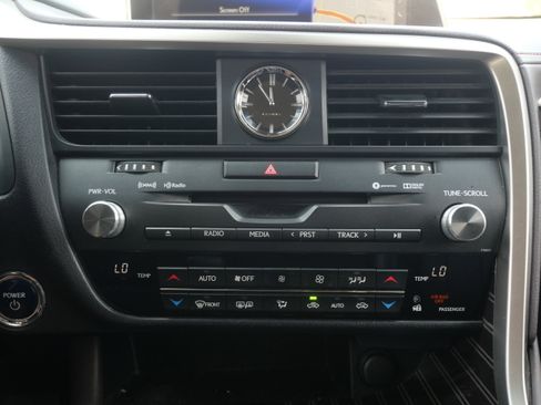 Used 2016 Lexus RX 450h FWD w/ Luxury Package image 27