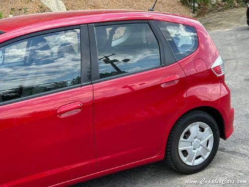 Used 2012 Honda Fit image 31