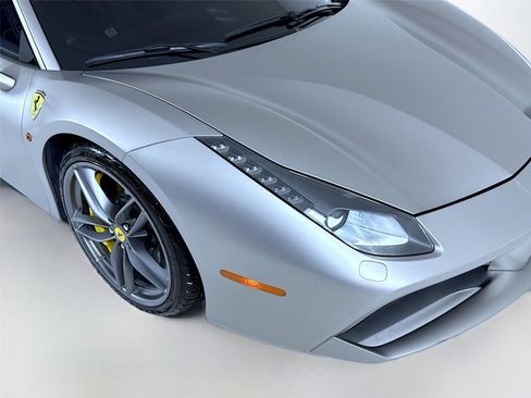 Used 2016 Ferrari 488 GTB image 28