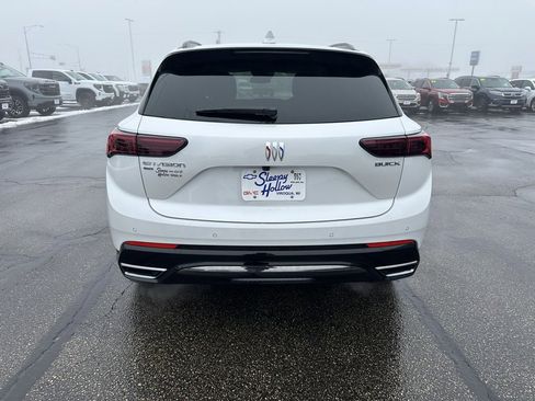 New 2025 Buick Envision Sport Touring image 4