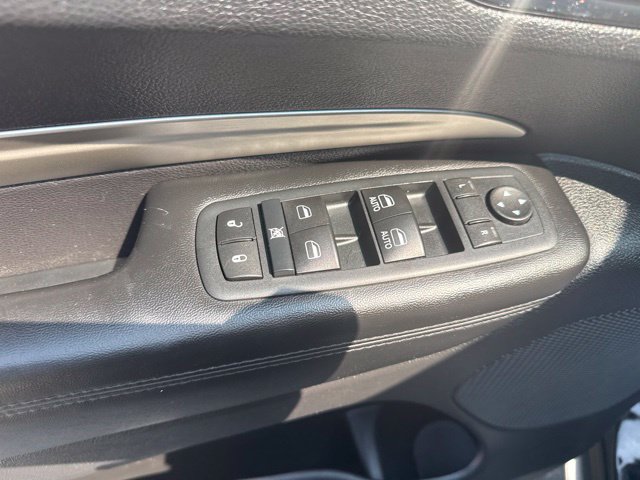 Used 2017 Dodge Durango SXT w/ Quick Order Package 23B AWD/4WD image 16
