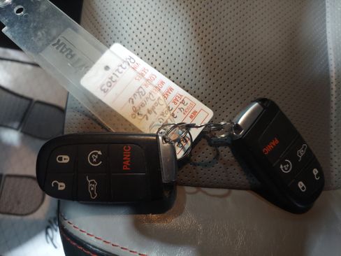 Used 2024 Dodge Durango R/T w/ Tow 'N Go Group AWD/4WD image 24