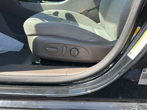 Used 2019 Chevrolet Malibu LS FWD image 10