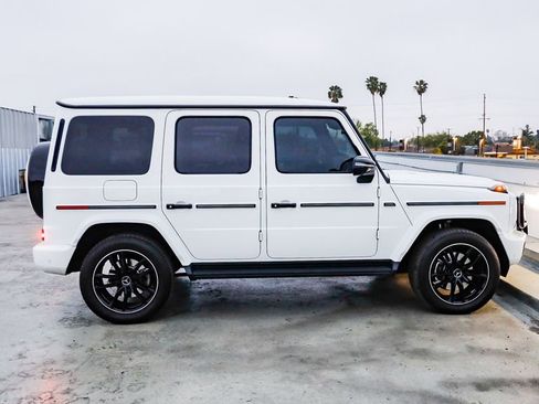 Used 2025 Mercedes-Benz G 550 image 12
