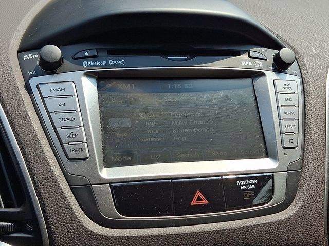 Used 2011 Hyundai Tucson Limited w/ Premium Pkg 3 AWD/4WD image 24