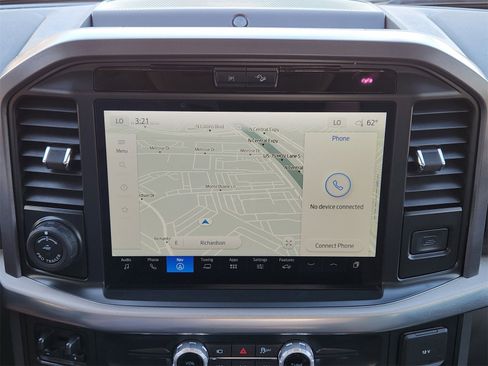 Used 2025 Ford F150 Lariat w/ Equipment Group 501A Mid image 25