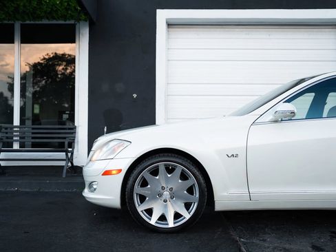 Used 2007 Mercedes-Benz S 600 image 11