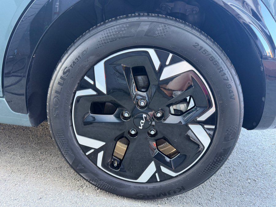Used 2023 Kia Niro Wave FWD image 51