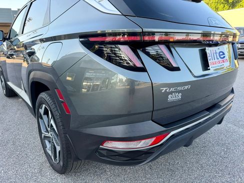 Used 2022 Hyundai Tucson SEL w/ Convenience + Premium Package AWD/4WD image 14